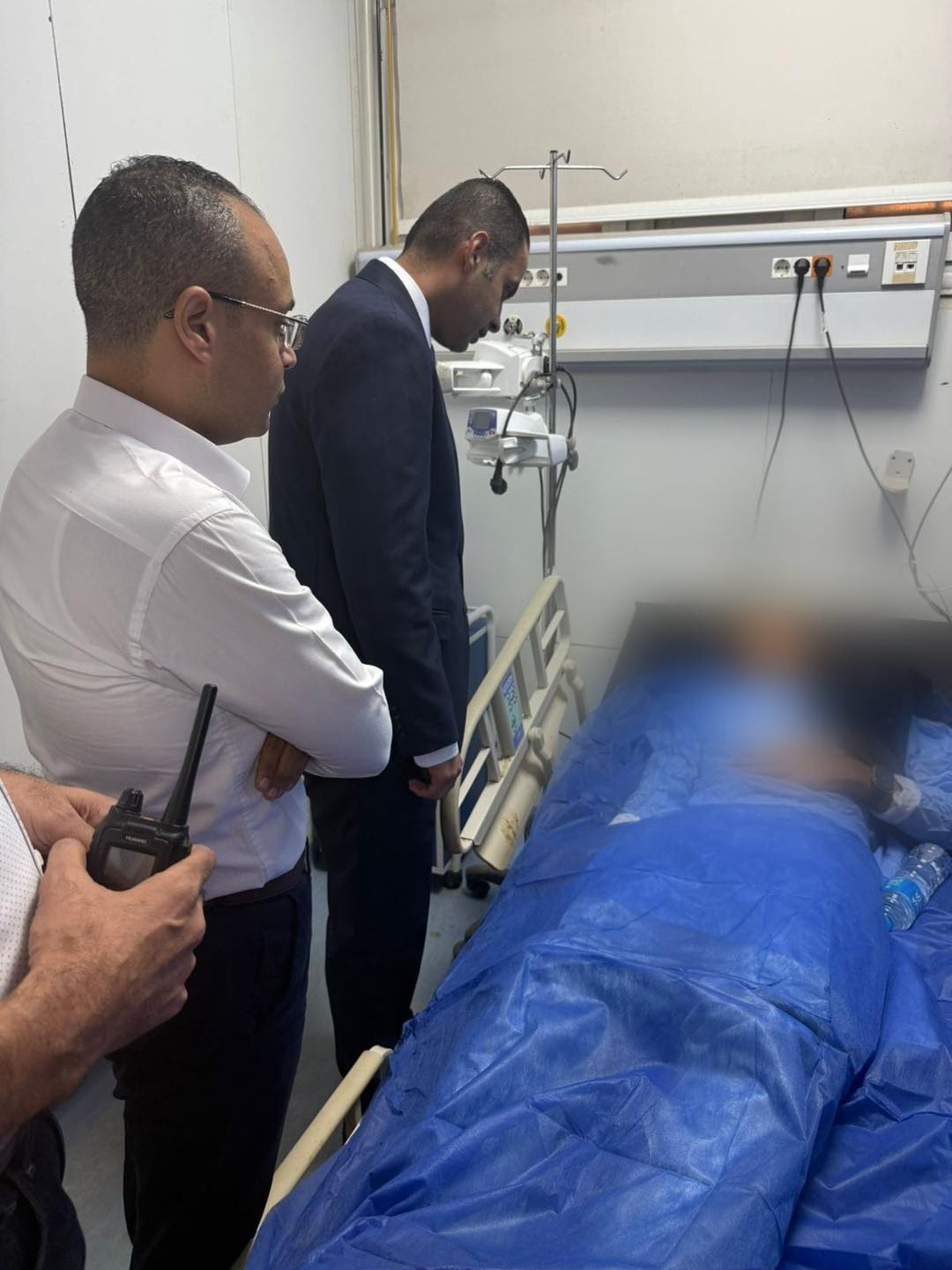 نائب وزير الصحة يتابع الحالة الصحية لمصابي حادث قطار مطروح