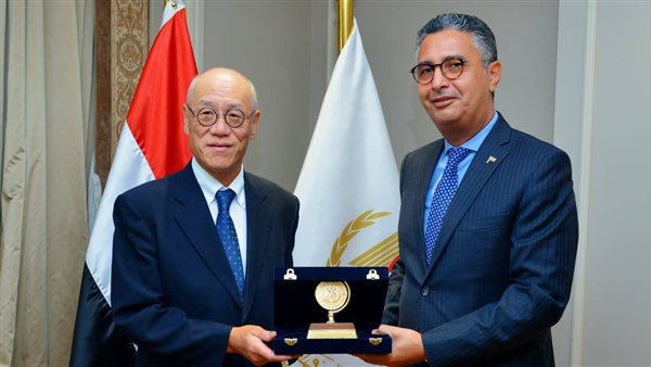 وزير التموين يلتقي سفير اليابان بالقاهرة