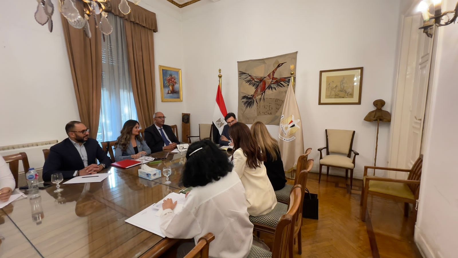 وزير الثقافة يجتمع مع المدير الإقليمي لليونسكو
