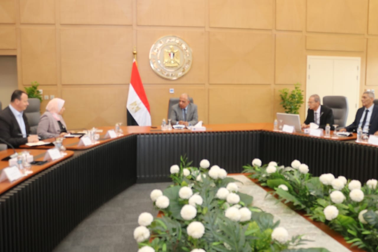عصمت يتابع تنفيذ خطة الصيانة وتطوير الشبكة الموحدة