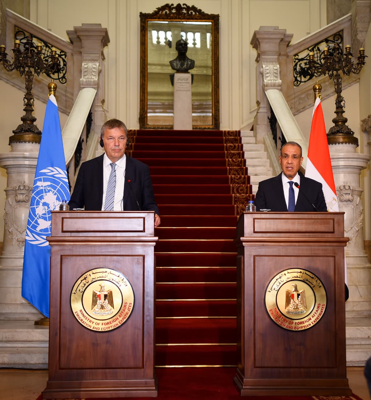 وزير الخارجية يستقبل المفوض العام لـ الأونروا