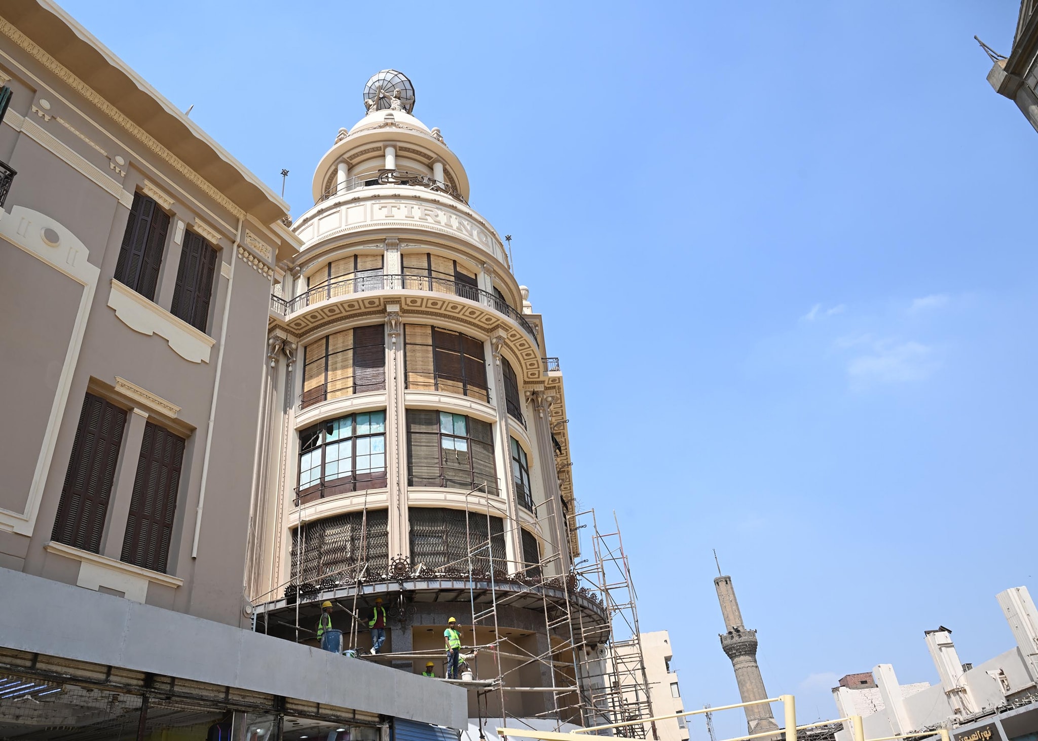 رئيس الوزراء ووزيرة التنمية يتابعان مشروع تطوير سوق العتبة