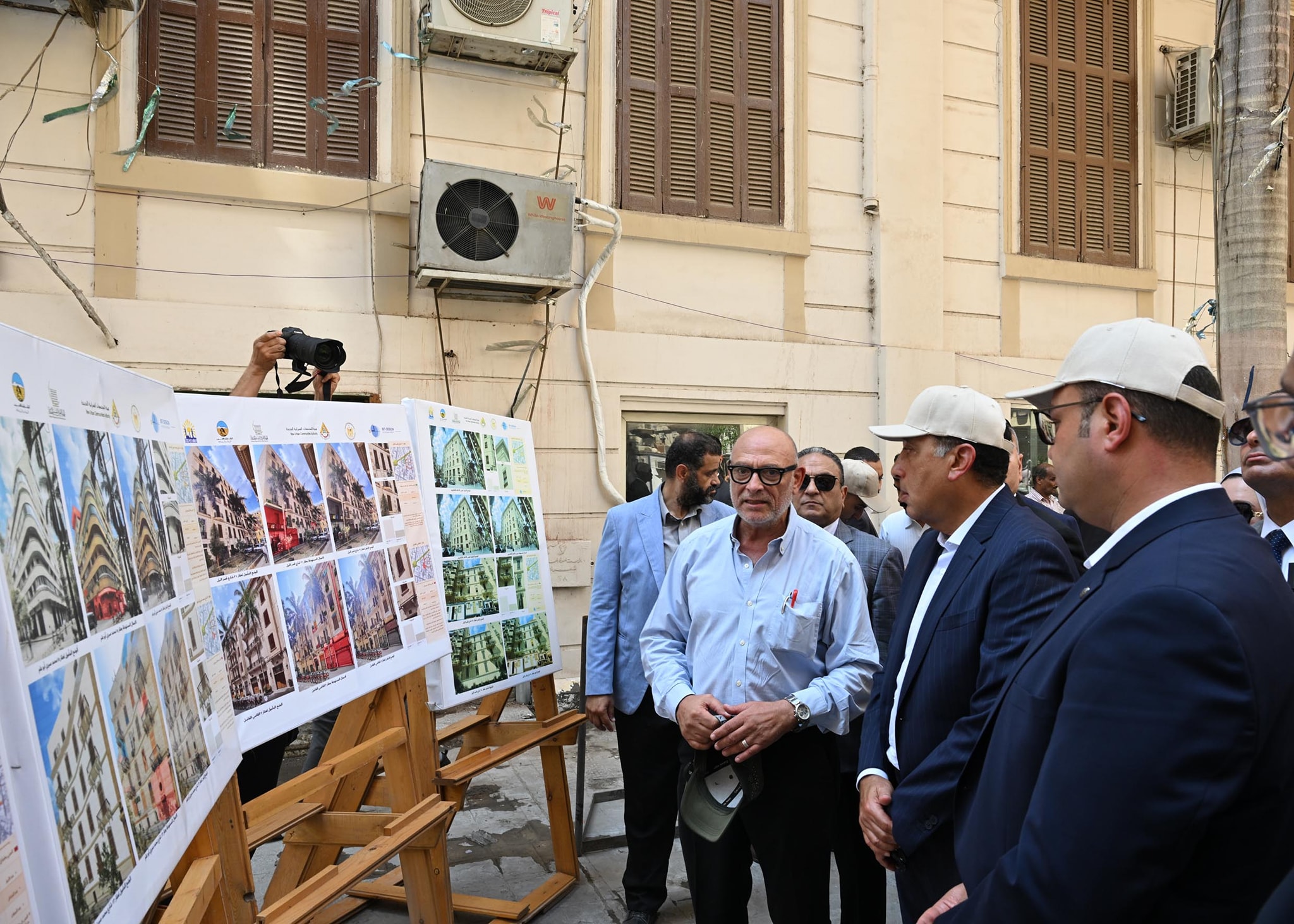 مدبولي يتفقد مشروع تحسين الصورة البصرية للقاهرة الخديوية