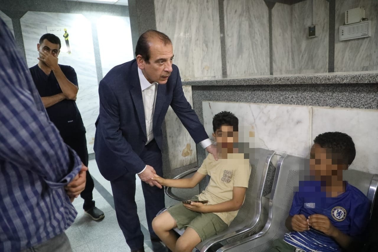 نائب وزير الصحة يجري جولة ميدانية مفاجئة بالقاهرة