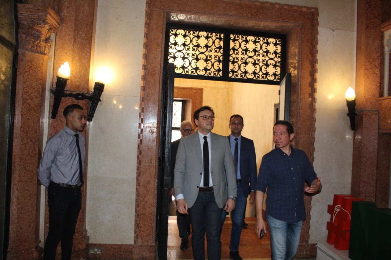 وزير الثقافة يتفقد مبنى فيني التراثي بالإسكندرية