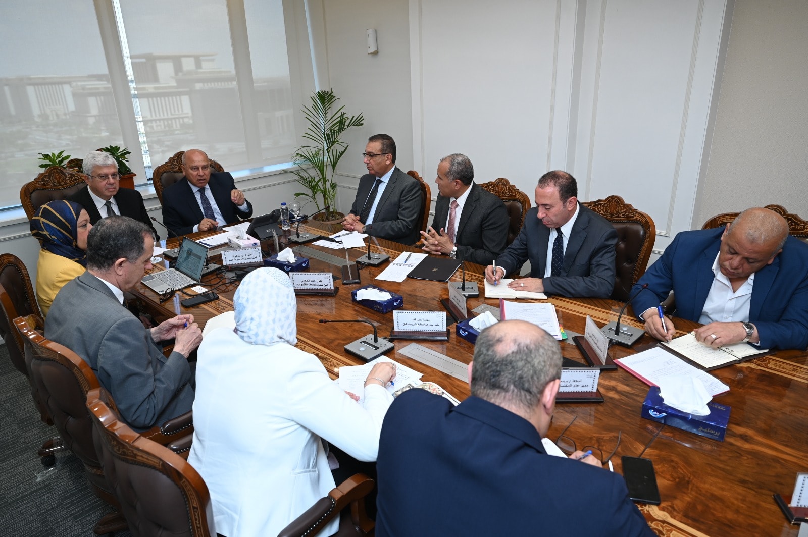وزير الصناعة والنقل في اجتماع مع وزير التعليم العالي