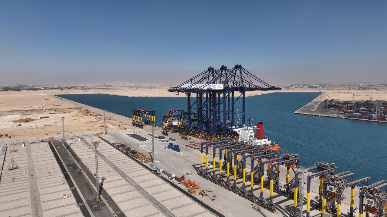 السفينة ZHEN HUA 23