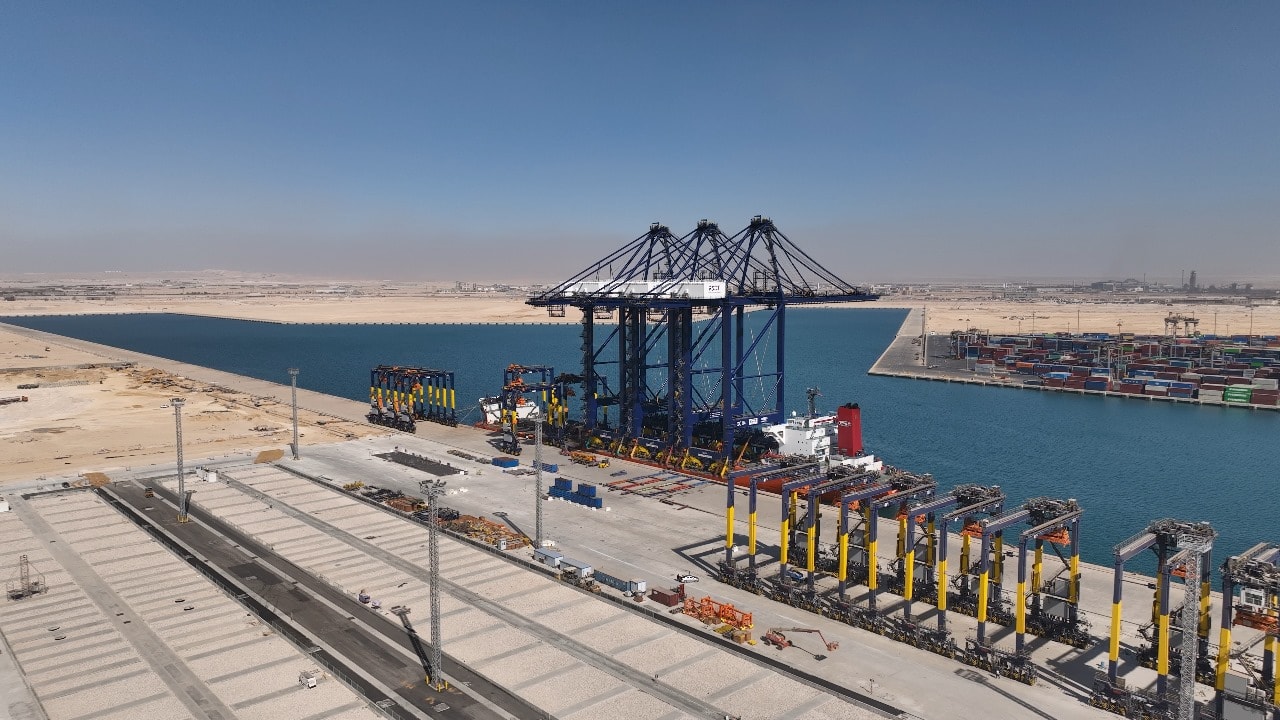 السفينة ZHEN HUA 23