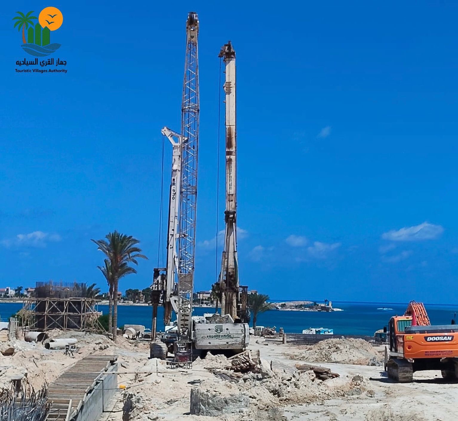 وزير الإسكان يتابع الموقف التنفيذي لمشروعات مارينا 8