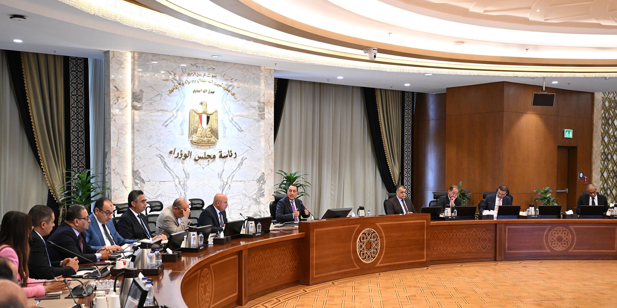 رئيس الوزراء يتابع إجراءات توفير الأسمدة في الأسواق
