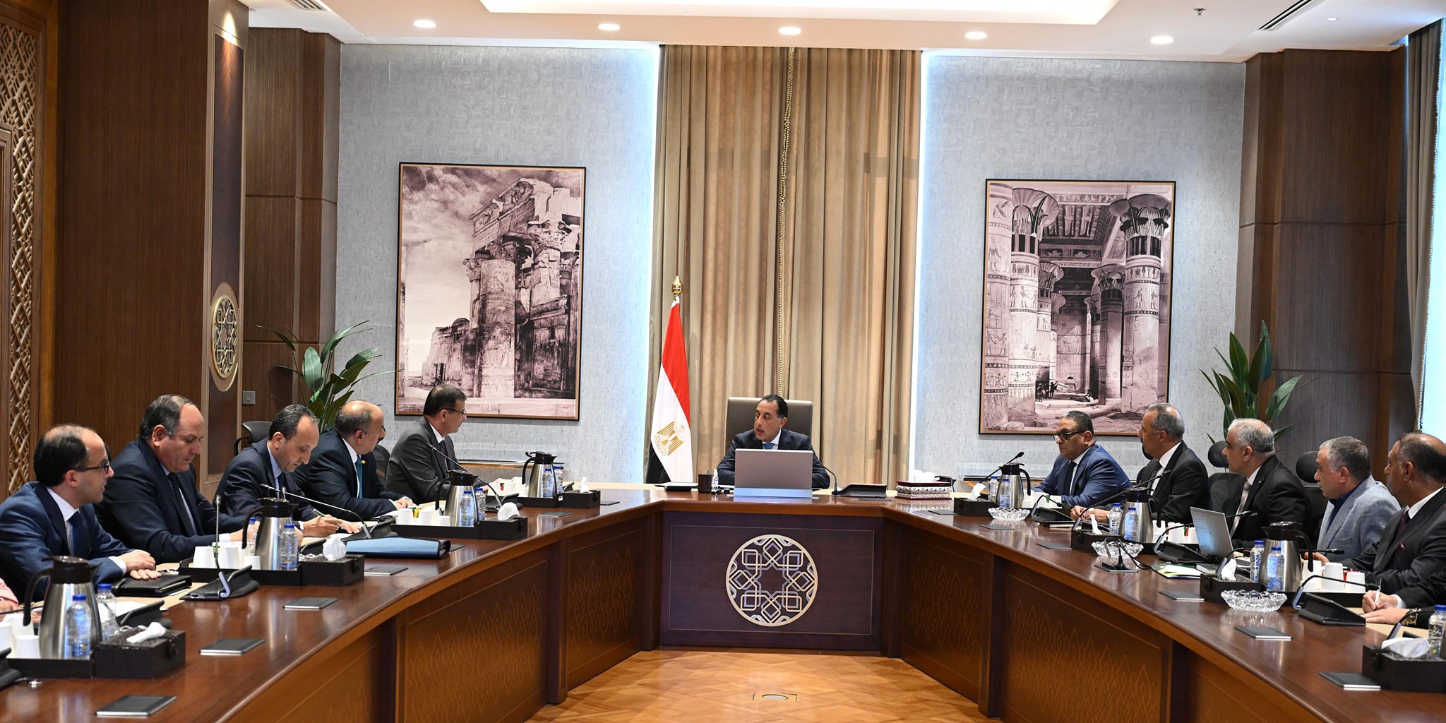 رئيس الوزراء يستعرض الجهود في مجال إنتاج البذور والتقاوي