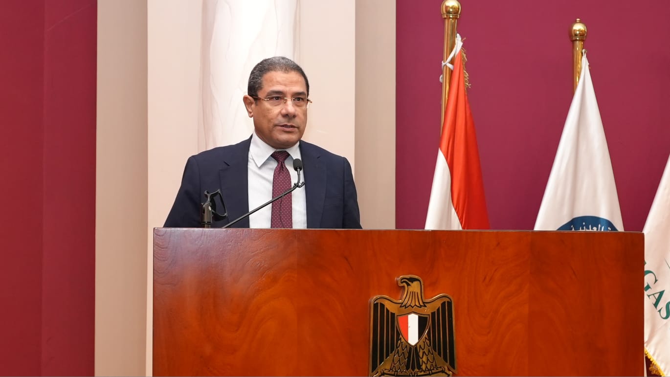 اجتماع وزير البترول مع عدد من رؤساء الشركات العالمية