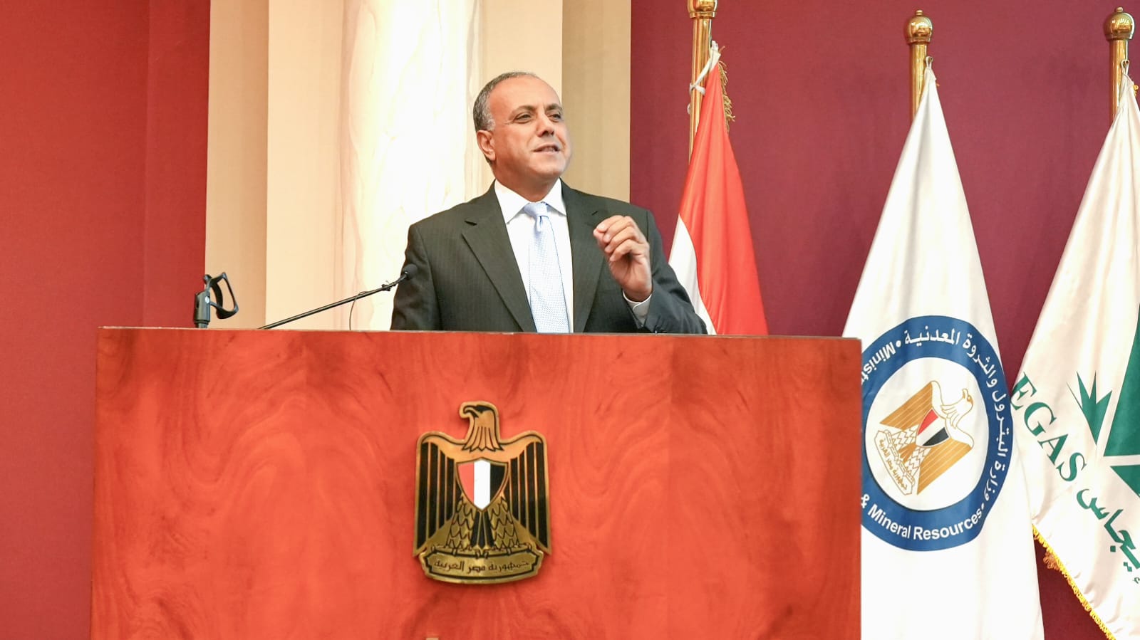 اجتماع وزير البترول مع عدد من رؤساء الشركات العالمية