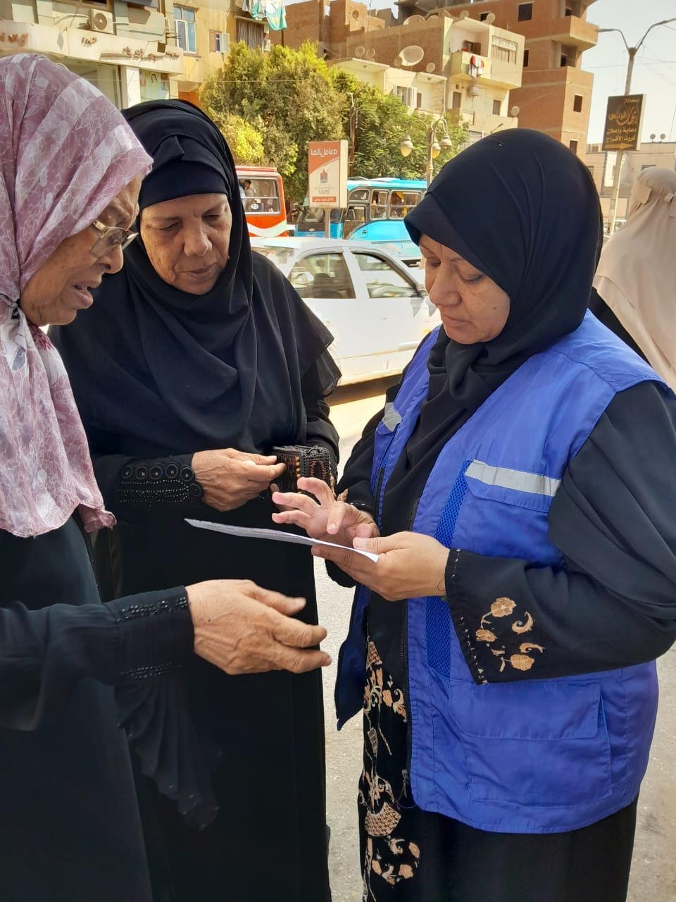 المشاط نتفقد عدد من المشروعات التنموية والاستثمارية بقنا
