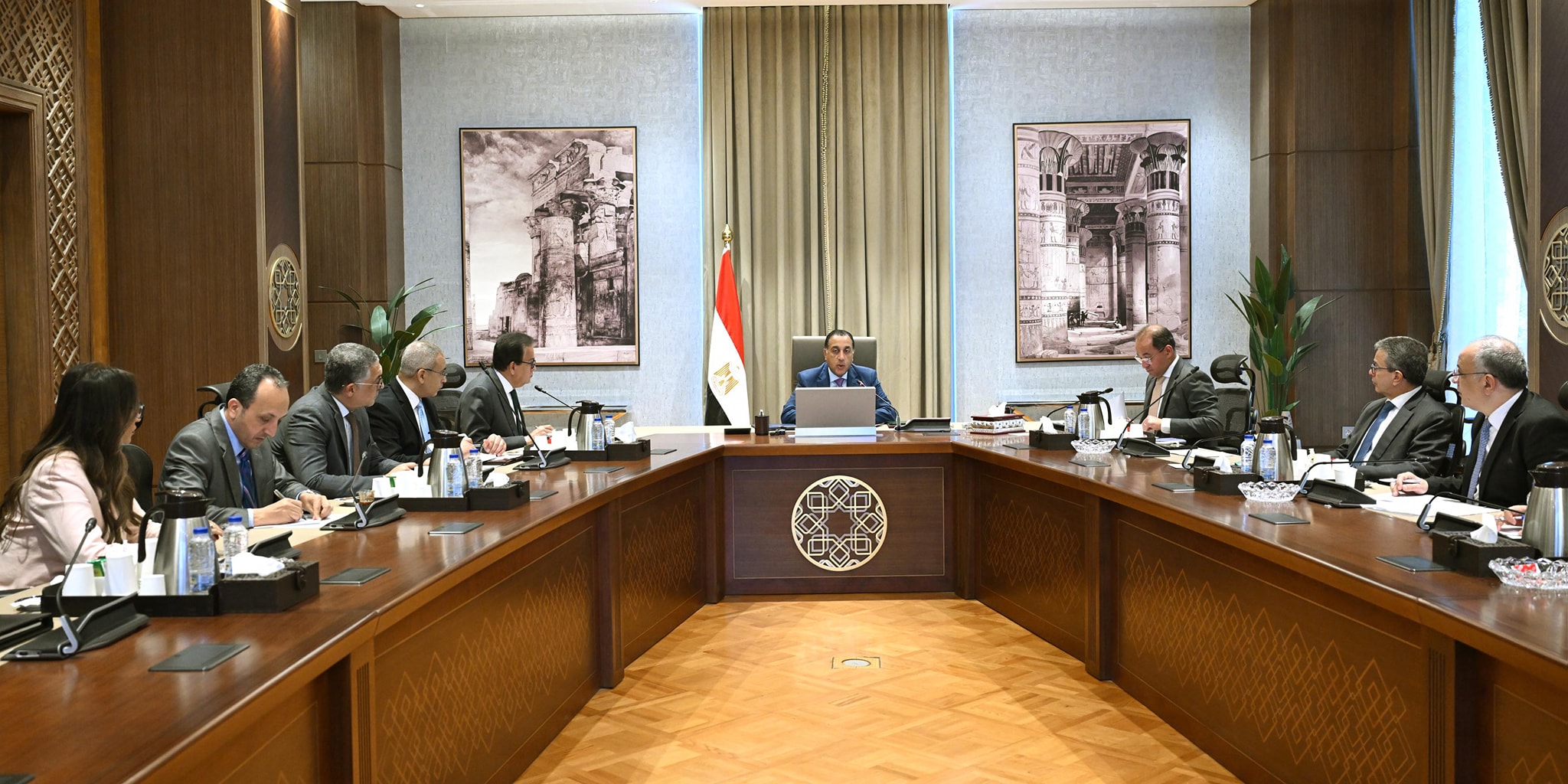 رئيس الوزراء يتابع الجهود المبذولة لطرح الفرص الاستثمارية المتاحة بقطاع الصحة