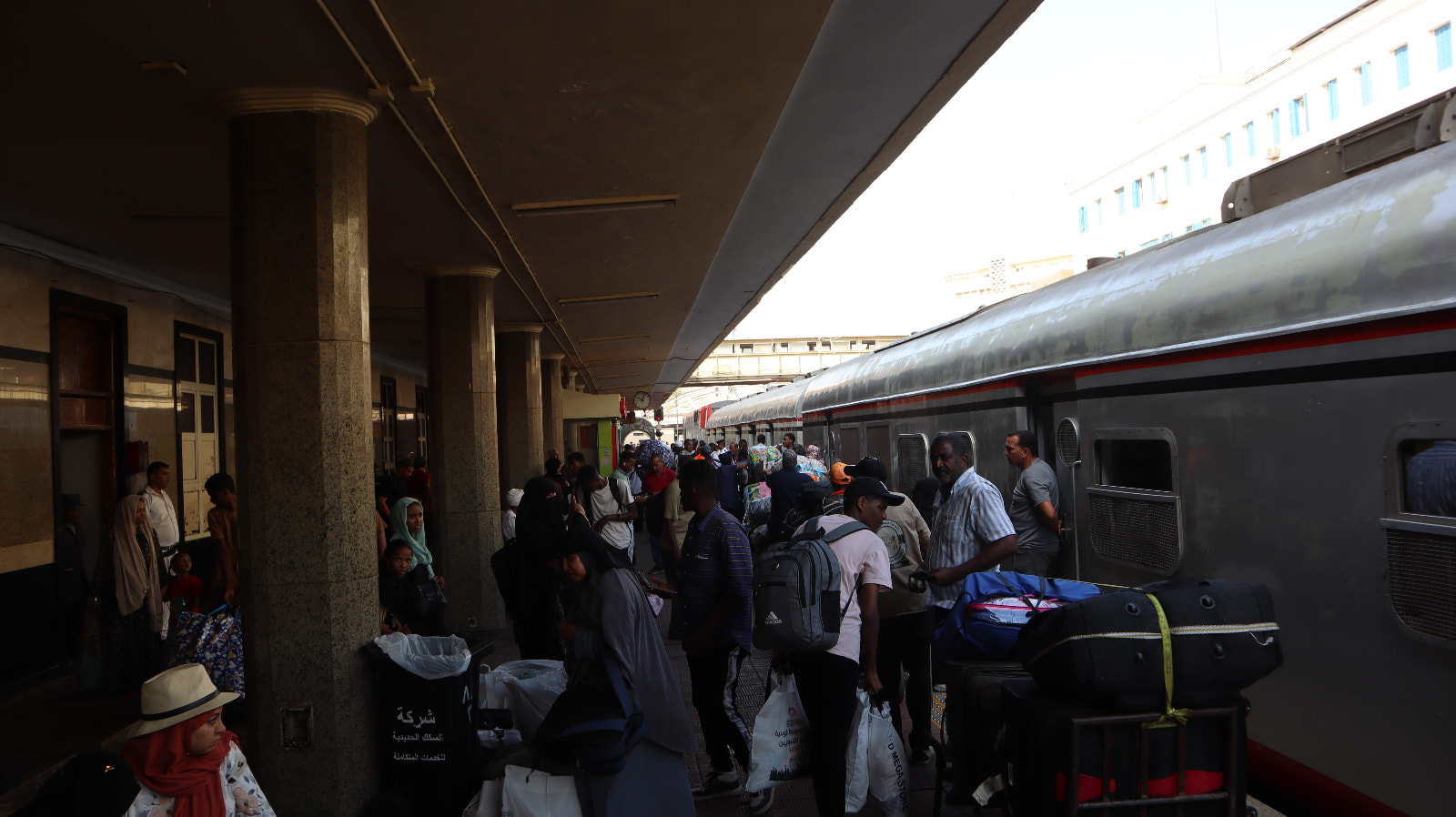 قطارات العودة الطوعية للسودانيين إلى وطنهم