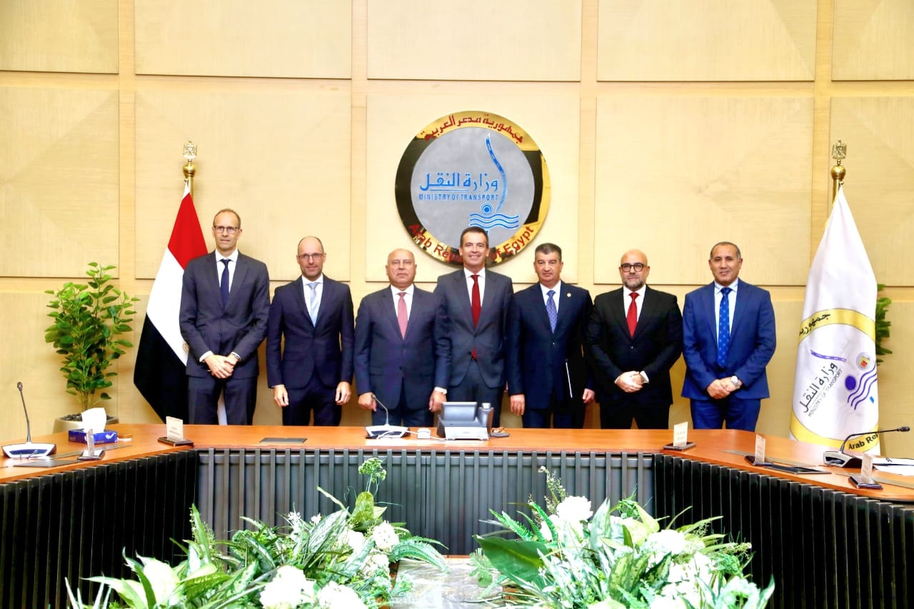 توقيع 3 عقود بين الهيئة القومية للانفاق وشركة كاف الاسبانية