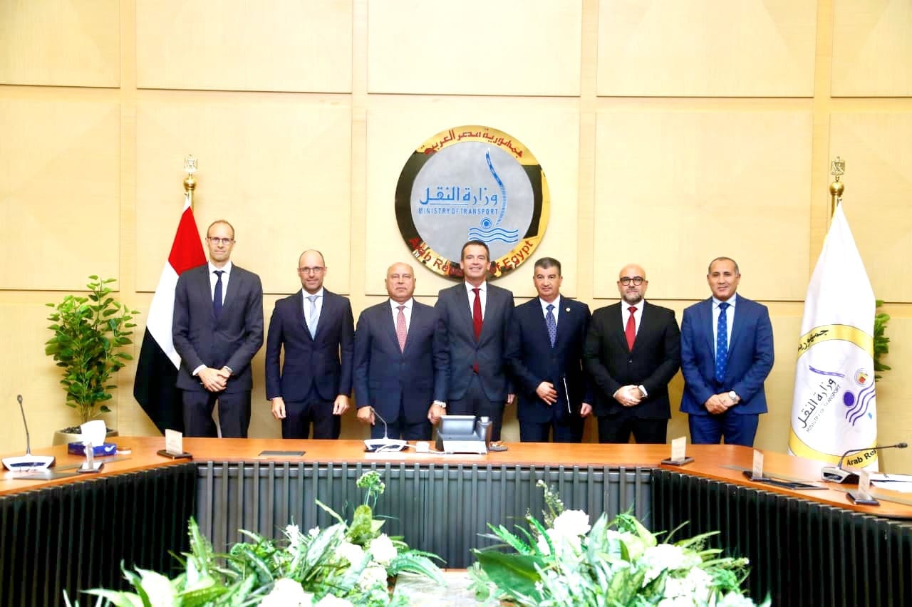توقيع 3 عقود بين الهيئة القومية للانفاق وشركة كاف الاسبانية
