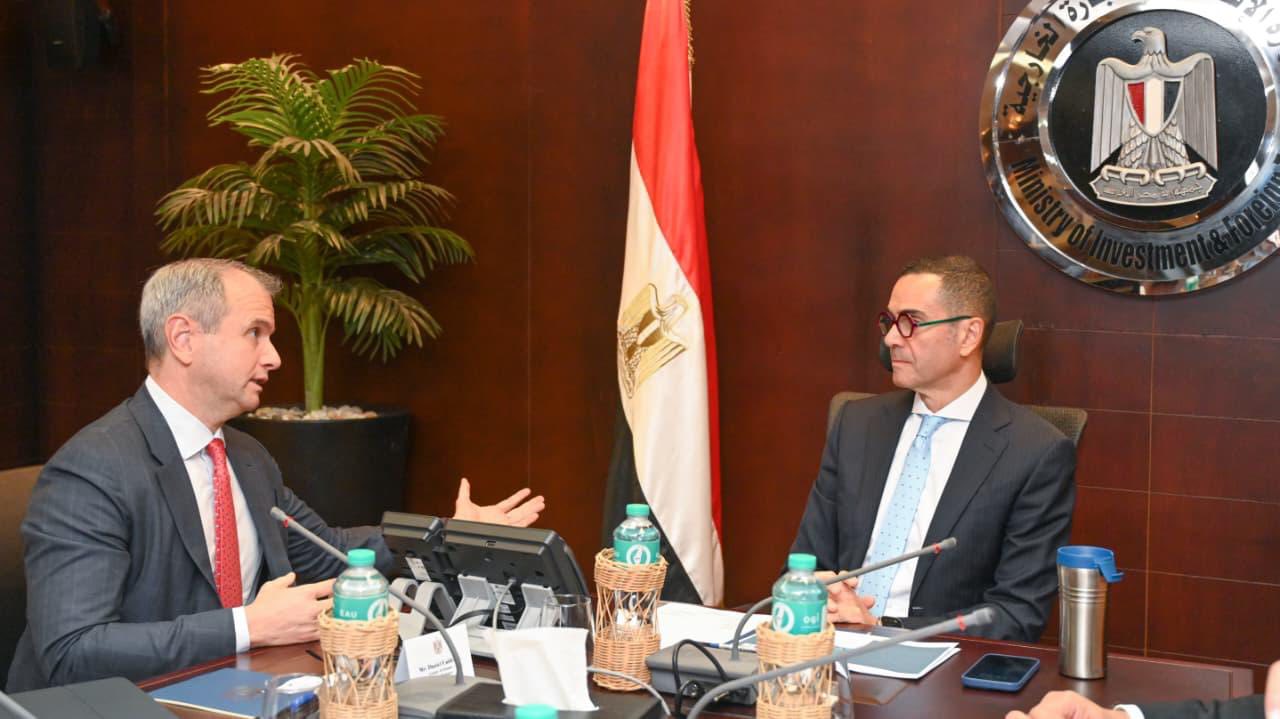 وزير الاستثمار يلتقى مؤسس شركة الكازار للطاقة