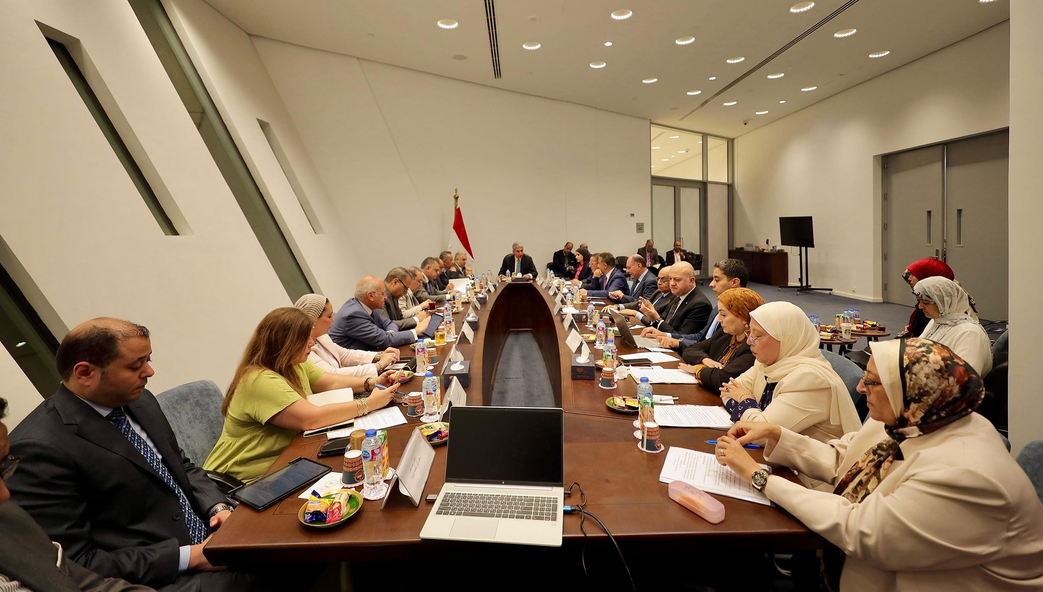 وزير السياحة يترأس اجتماع مجلس إدارة هيئة المتحف المصري الكبير