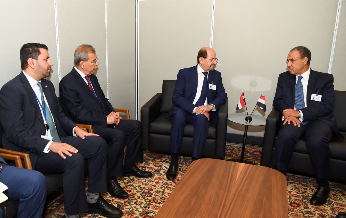 وزير الخارجية يلتقي وزير خارجية الجمهورية اليمنية
