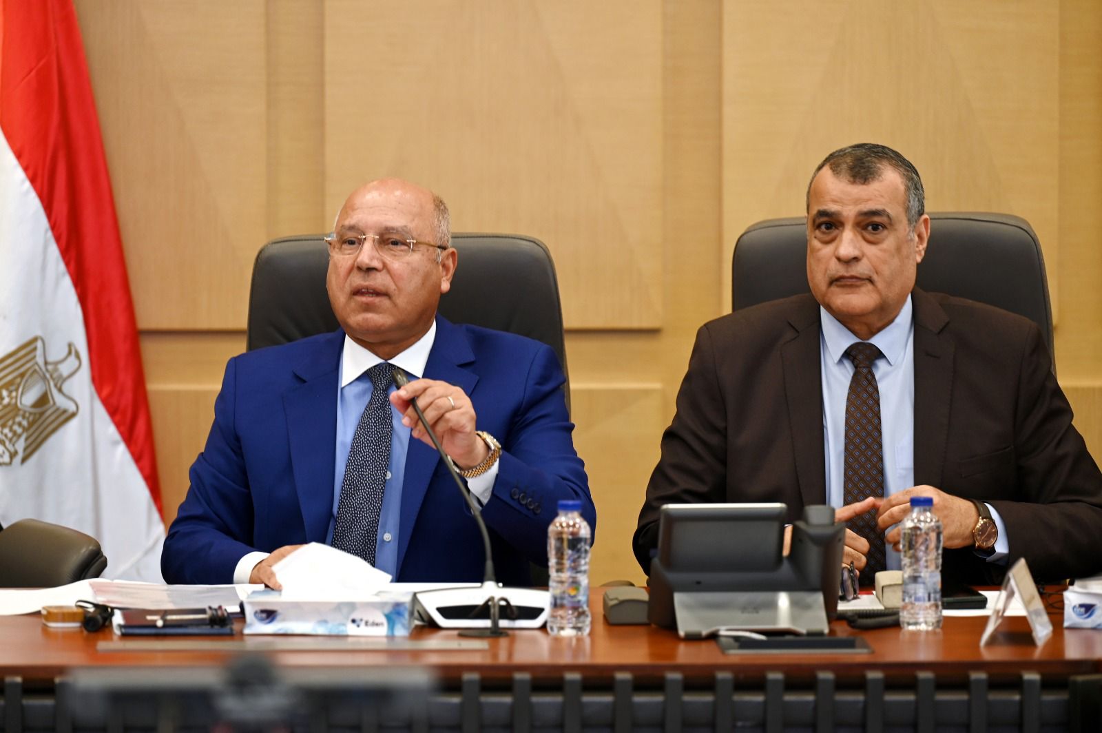 الوزير يترأس اجتماع المجموعة الوزارية للتنمية الصناعية