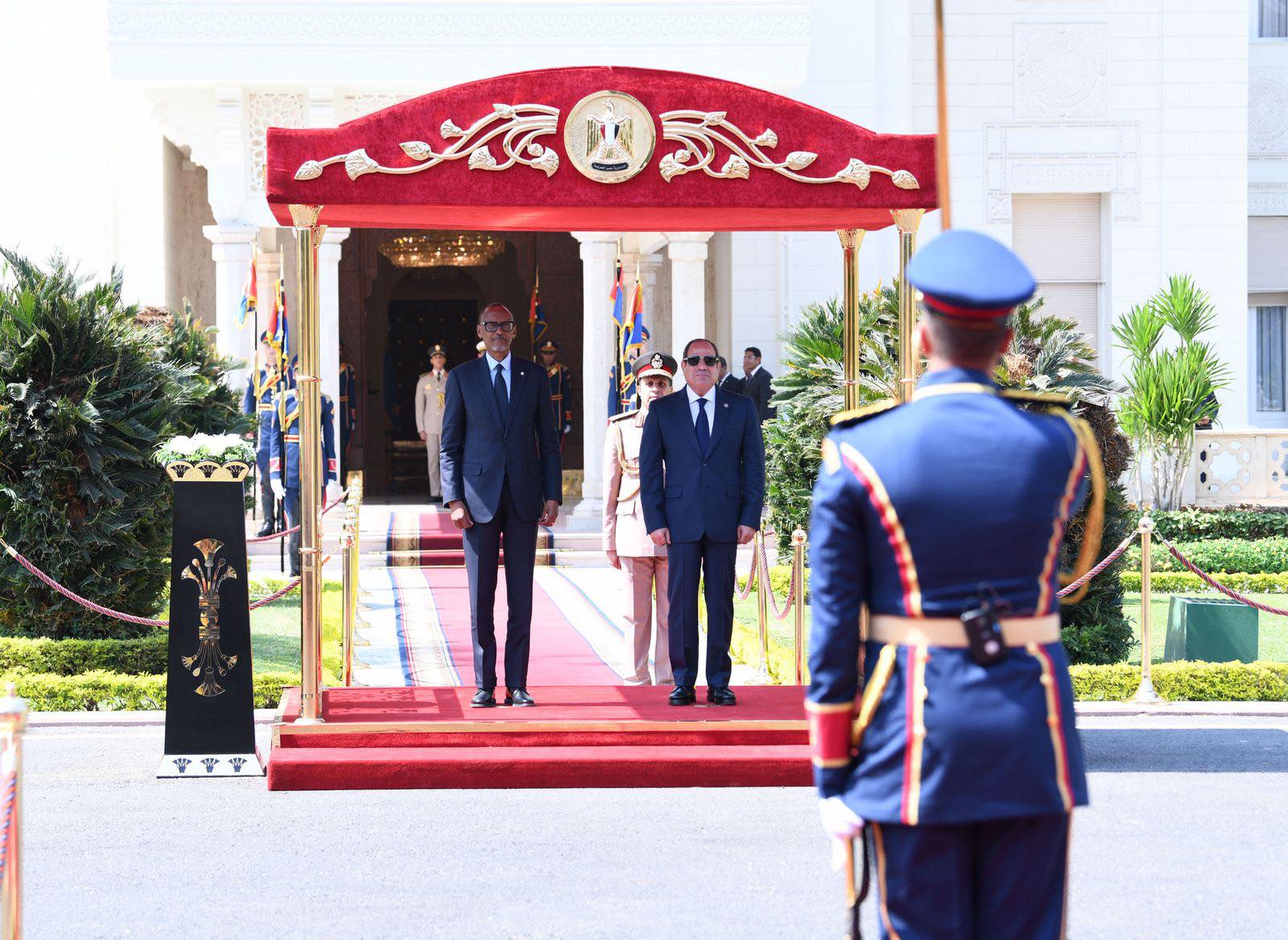 الرئيس السيسي يستقبل نظيره الرواندي