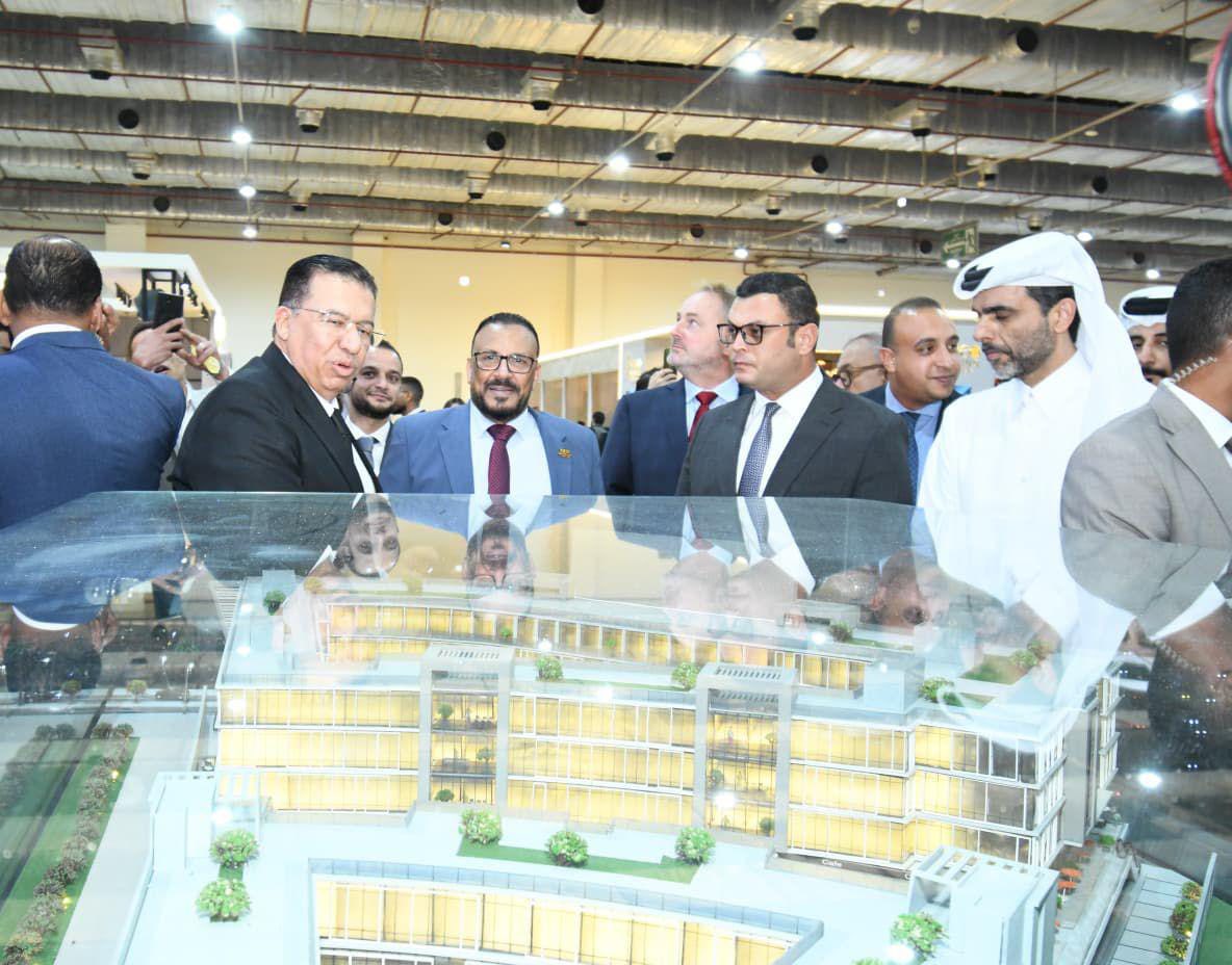 وزير الإسكان يفتتح النسخة الرابعة عشرة من سيتي سكيب مصر