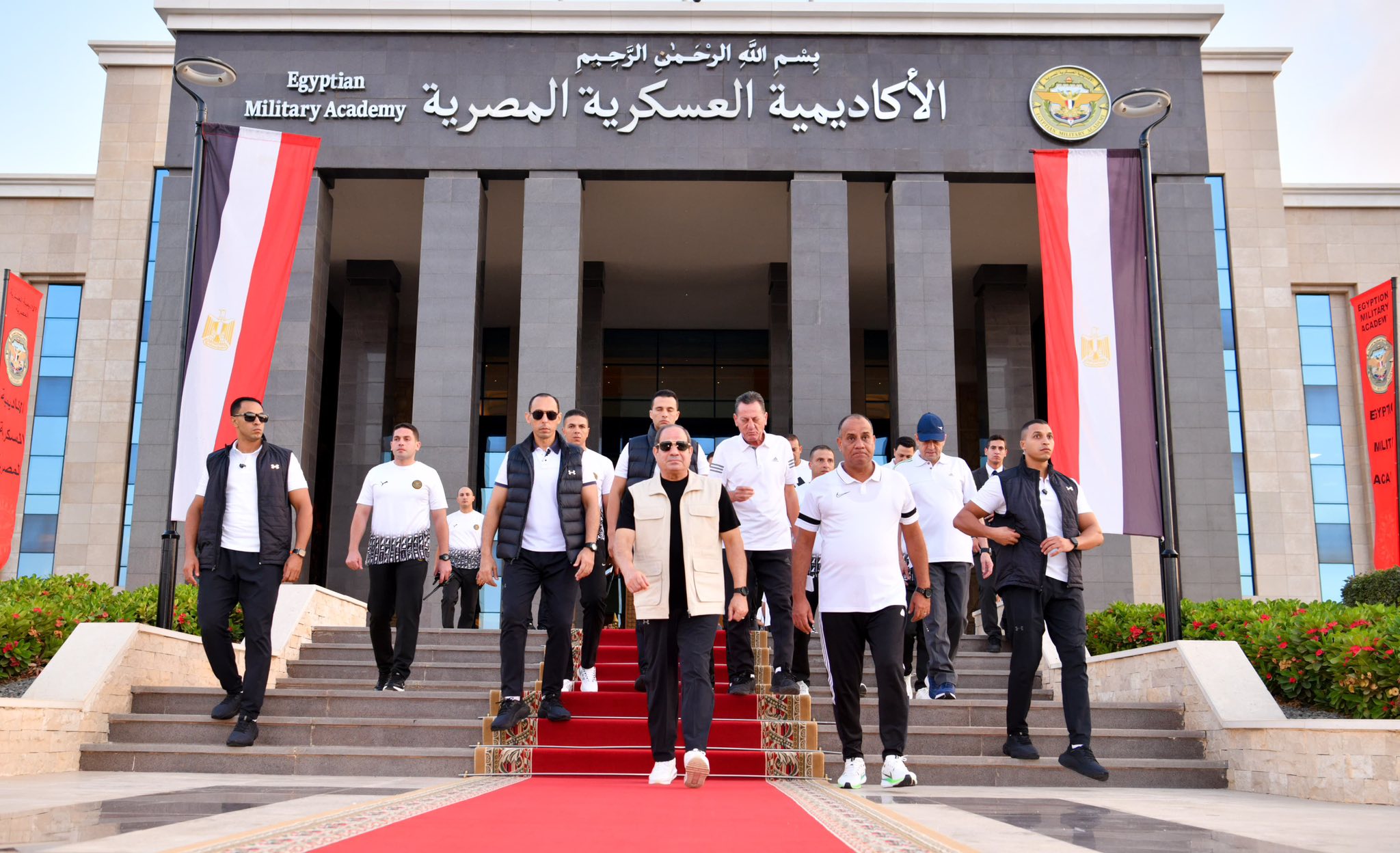 الرئيس السيسي يجري زيارة تفقدية إلى الأكاديمية العسكرية المصرية