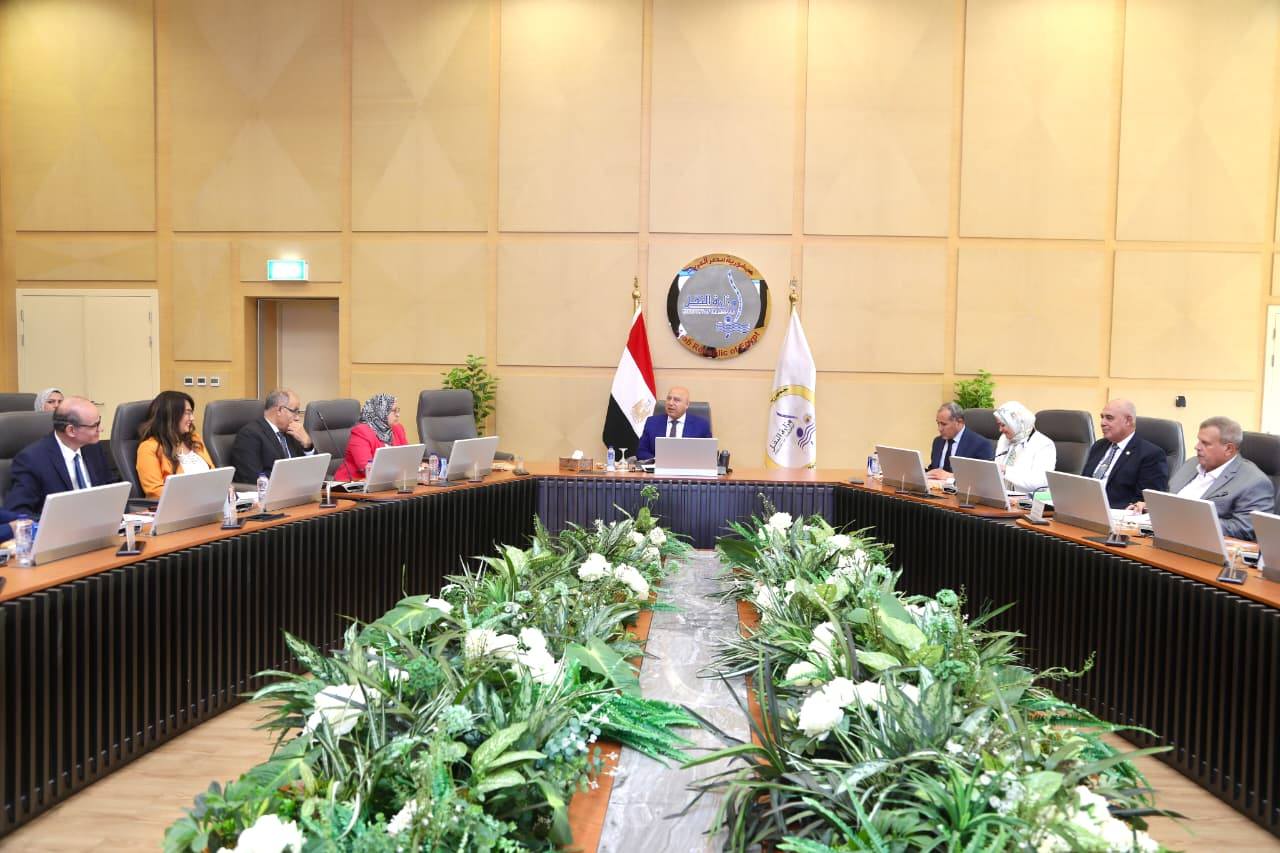 الوزير يترأس اجتماع مجلس إدارة الهيئة العامة لتخطيط مشروعات النقل