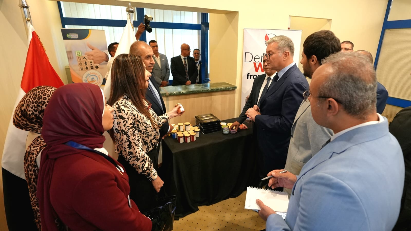 اجتماعي الجمعية العامة العادية وغير العادية لشركة أموك