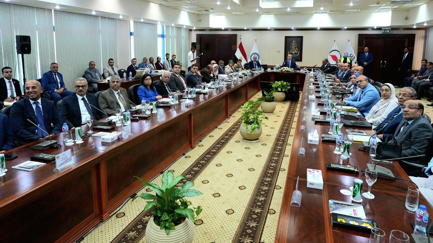 اجتماعي الجمعية العامة العادية وغير العادية لشركة أموك