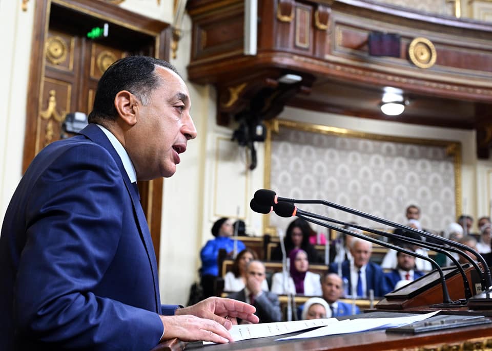 رئيس الوزراء يلقي بيان الحكومة أمام مجلس النواب