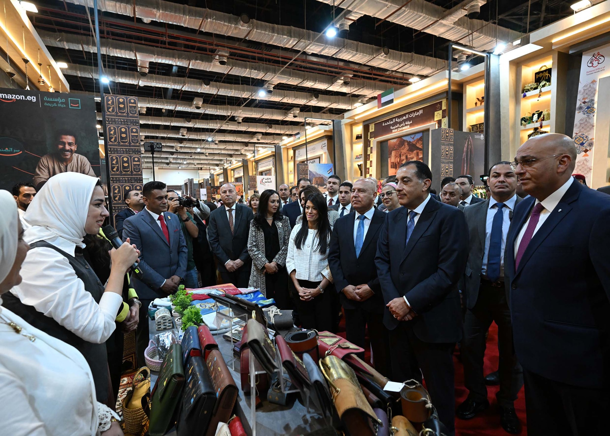رئيس الوزراء يفتتح الدورة السابعة من معرض تراثنا 2025