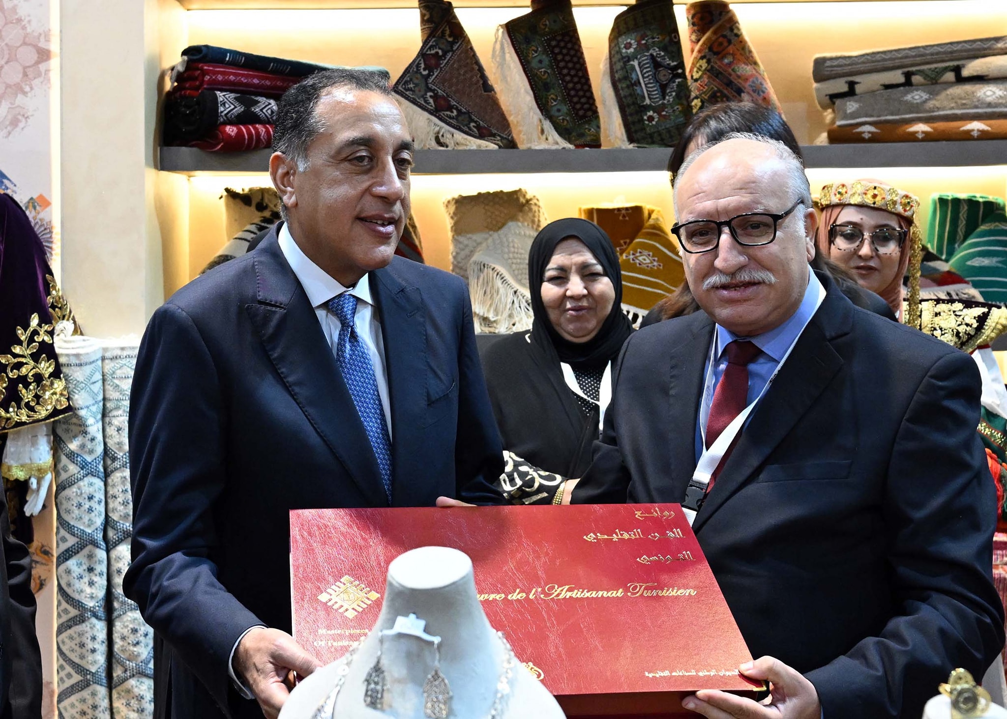 رئيس الوزراء يفتتح الدورة السابعة من معرض تراثنا 2025