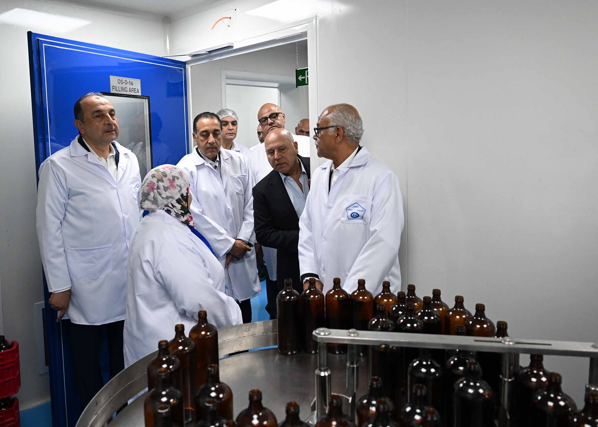 رئيس الوزراء يفتتح مصنع إنتاج الخامات الدوائية