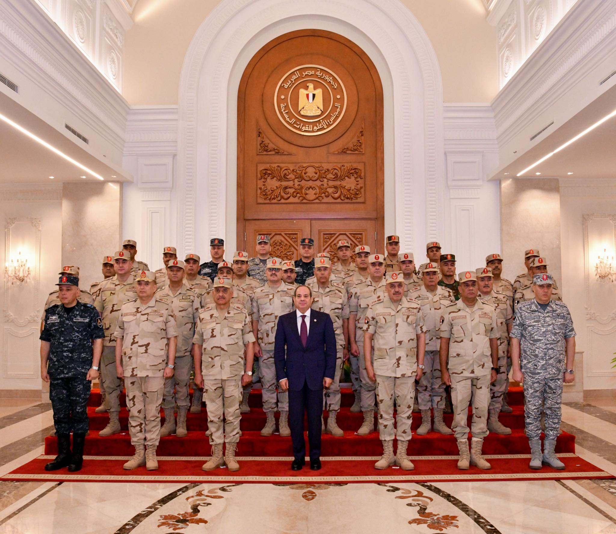 الرئيس السيسي يترأس اجتماع المجلس الأعلى للقوات المسلحة