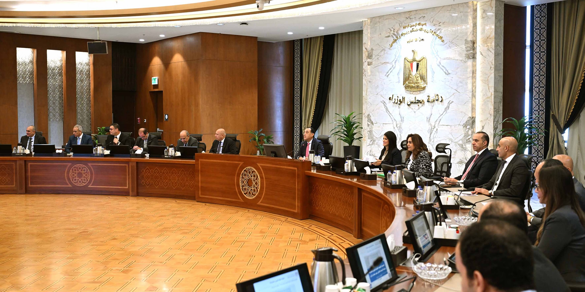 رئيس الوزراء يترأس اجتماع اللجنة العليا لشئون المشاركة