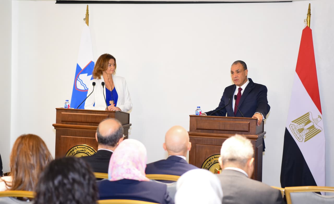 وزير الخارجية والهجرة يستقبل وزيرة خارجية سلوفينيا