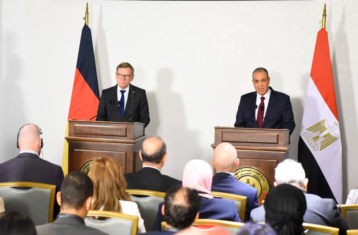 وزير الخارجية يلنقي نظيره الألماني