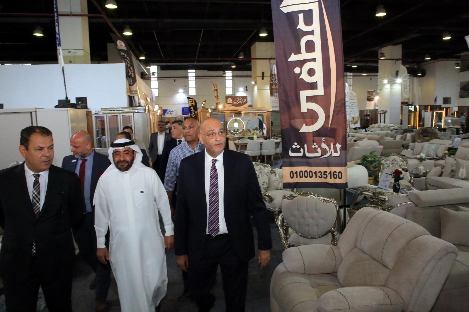 جهاز تنمية المشروعات يفتتح دورة جديدة من معرض صنع في دمياط