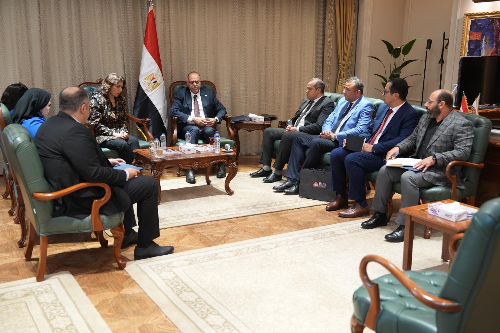 وزير العمل يوقع بروتوكول تعاون مع الجامعة المصرية الصينية