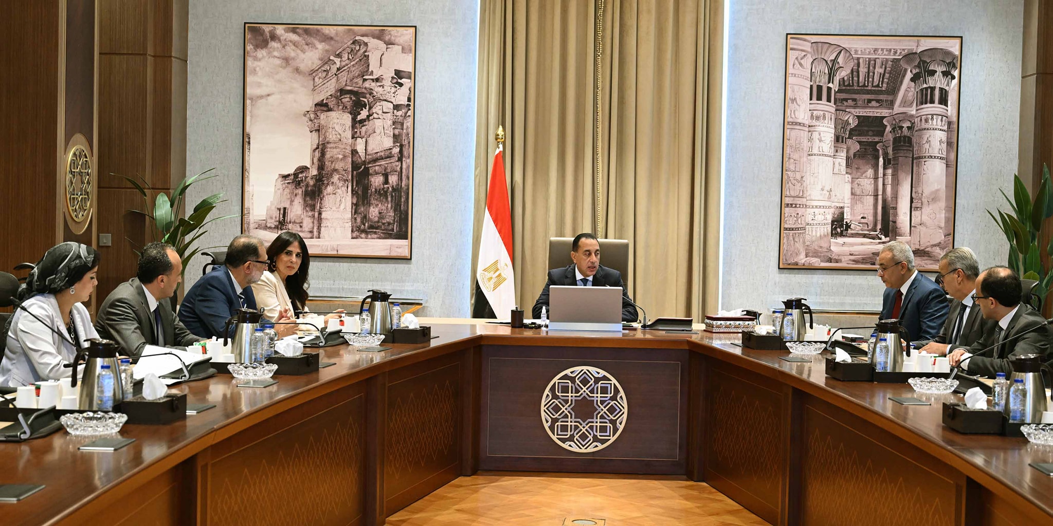 مدبولي يتابع آليات وضوابط فحص ومراقبة السلع والمنتجات