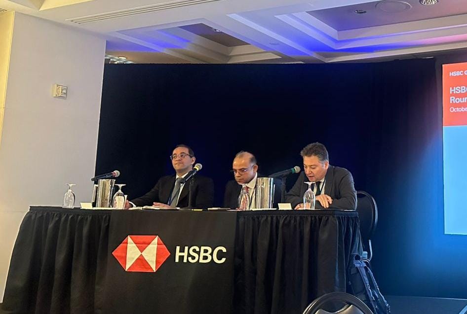 وزير المالية في حوار مفتوح مع مستثمرى Jeffries وHSBC
