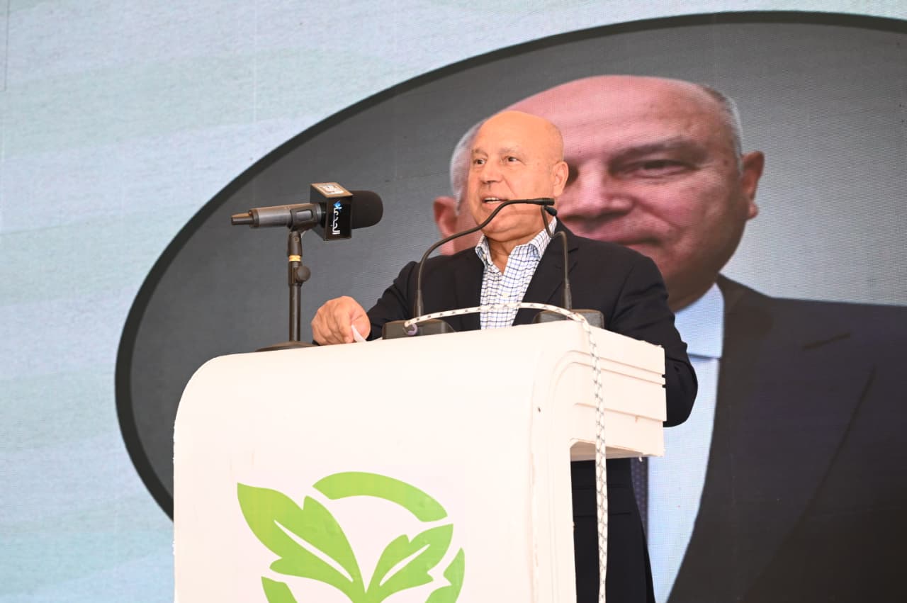 الوزير يفتتح مصنع أجرو جرين لتصدير الحاصلات الزراعية