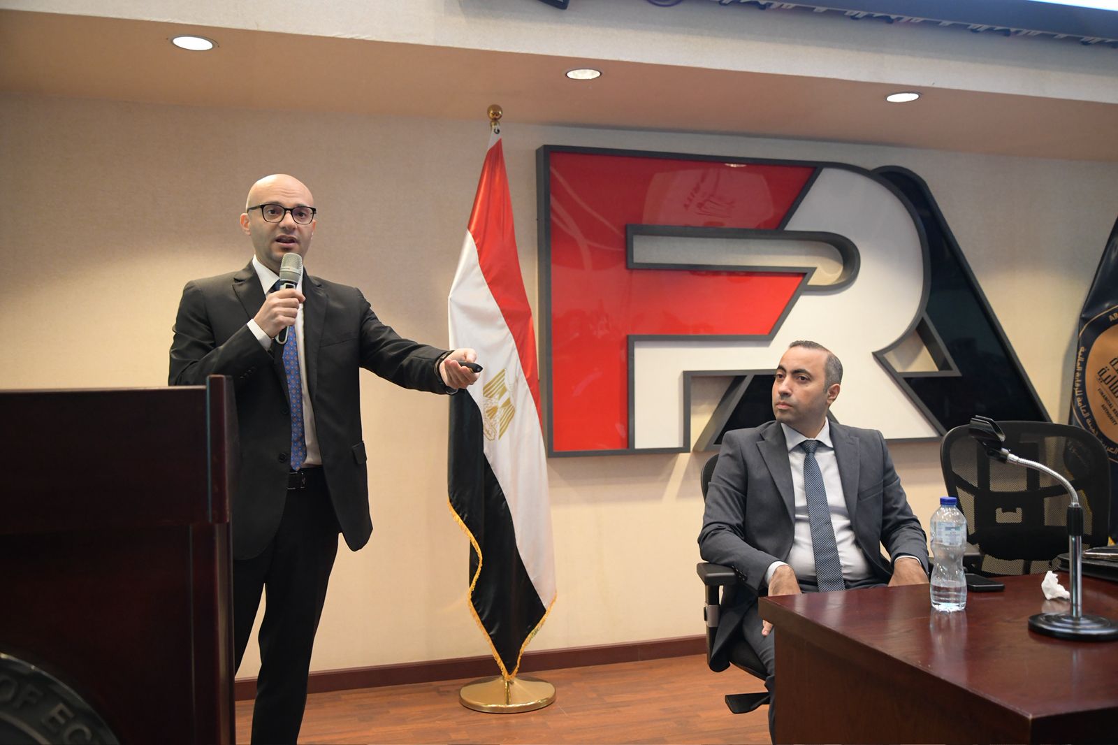الرقابة المالية تنظم ورشة عمل لمديري الاستثمار وصناديق التأمين