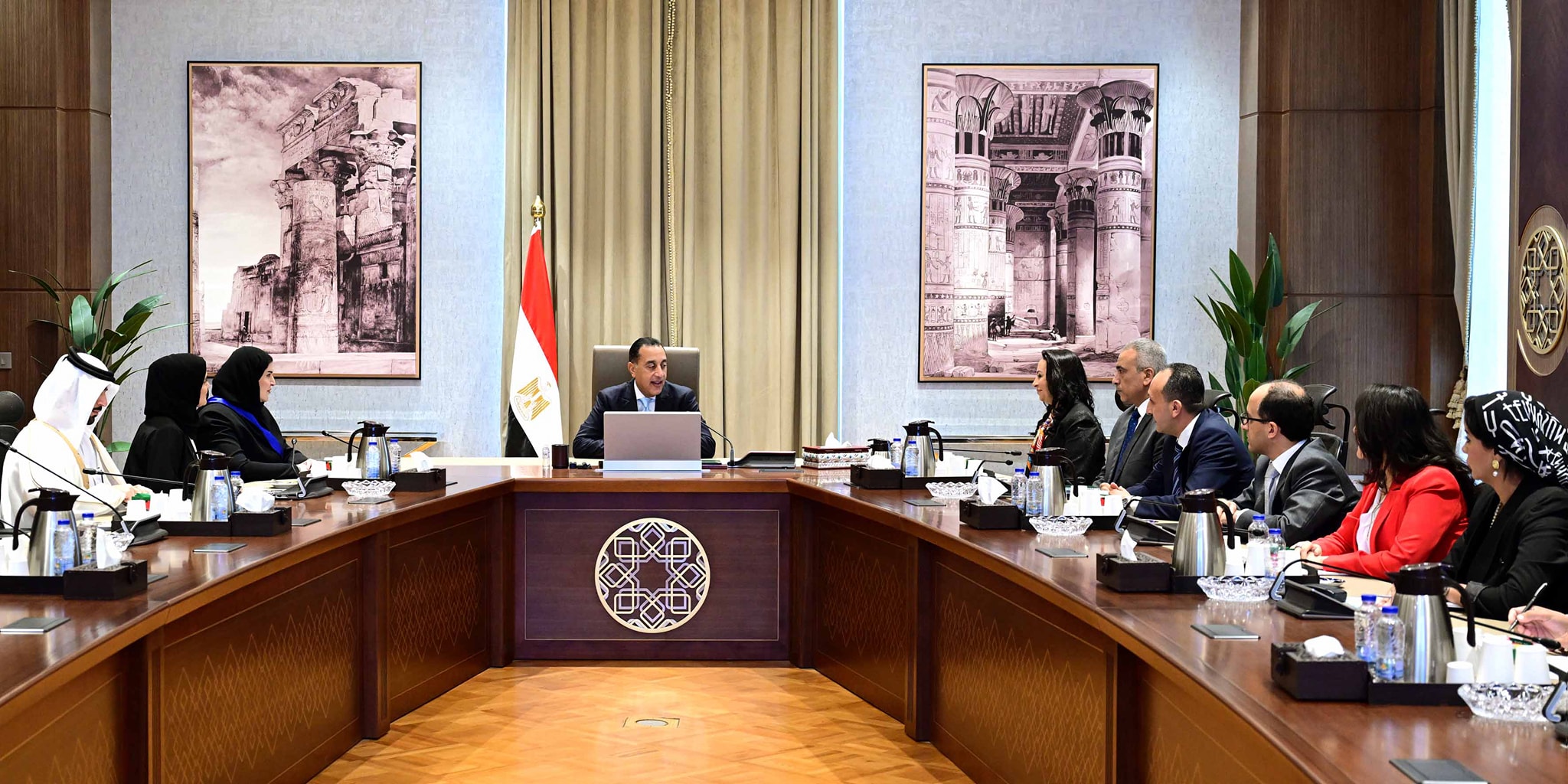 مدبولي مع وزيرة الدولة للتعاون الدولي بالخارجية القطرية
