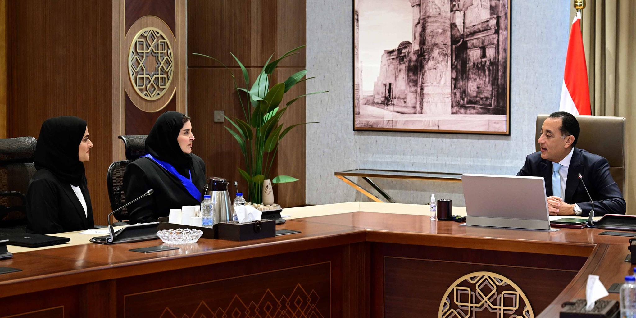مدبولي مع وزيرة الدولة للتعاون الدولي بالخارجية القطرية