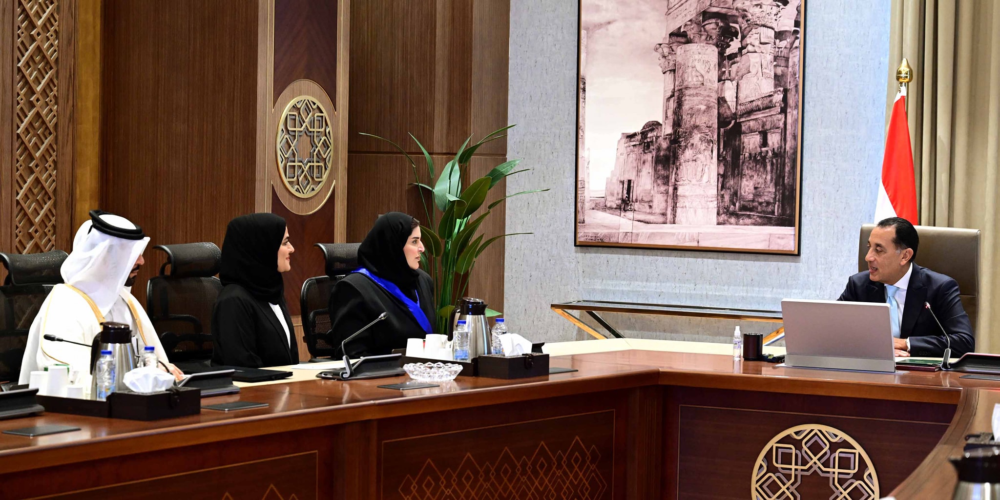 مدبولي مع وزيرة الدولة للتعاون الدولي بالخارجية القطرية