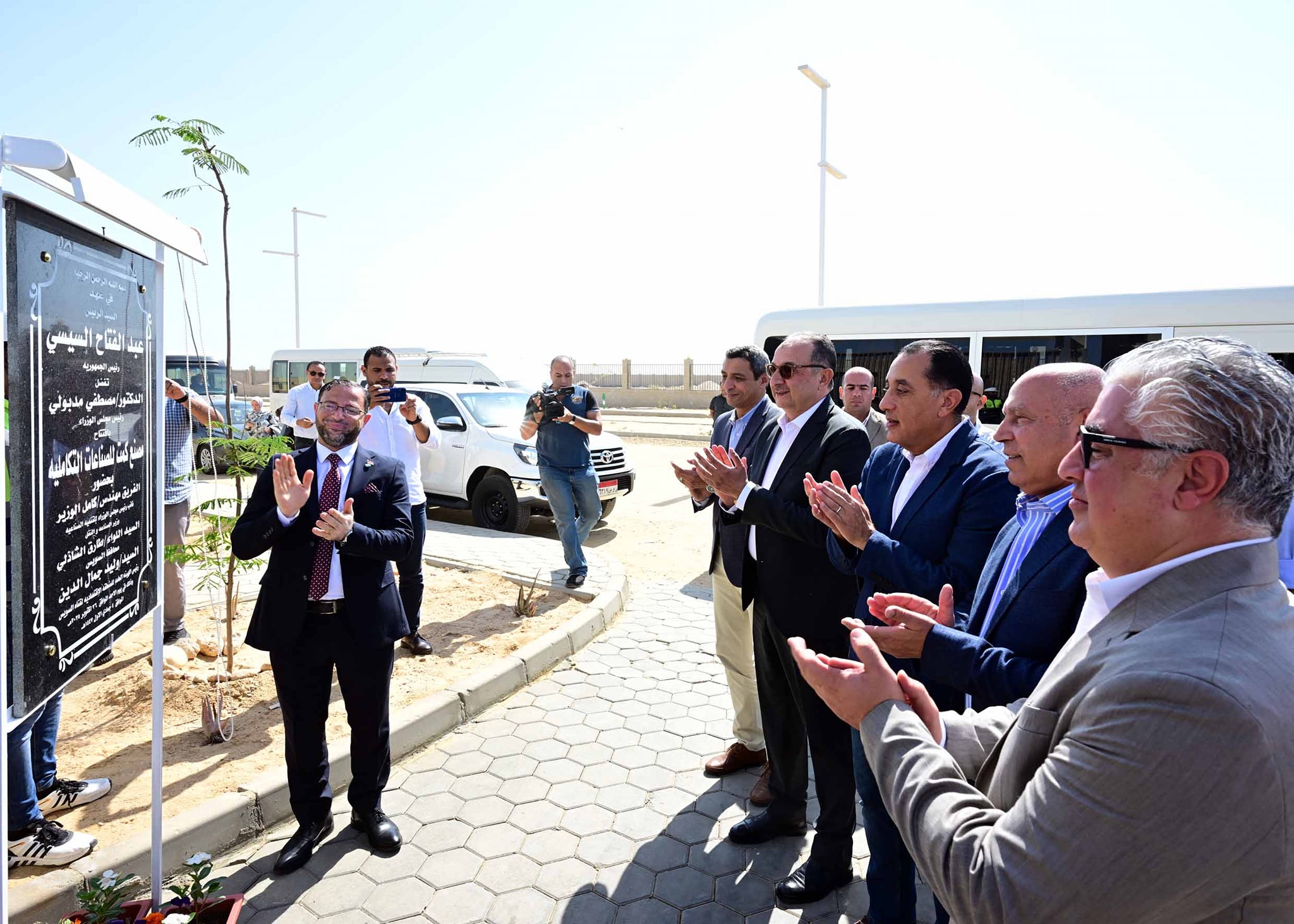 رئيس الوزراء يتوجه إلى منطقة السخنة الصناعية المتكاملة